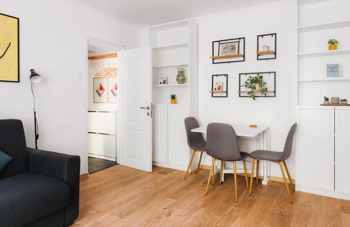 Cozy Apartment Ultracentral Universitate Square 1 Bucharest 0*,