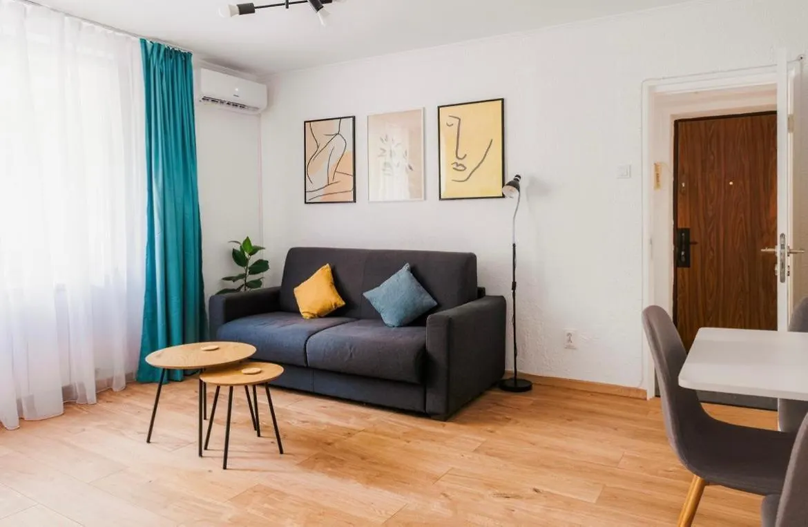 Cozy Apartment Ultracentral Universitate Square 1 Бухарест